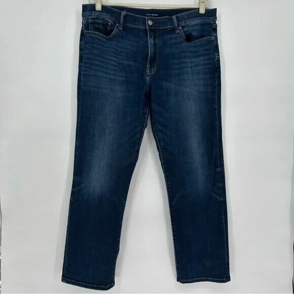 Mens Lucky Brand 363 Vintage Straight Leg Jeans 38x30 - Picture 1 of 4